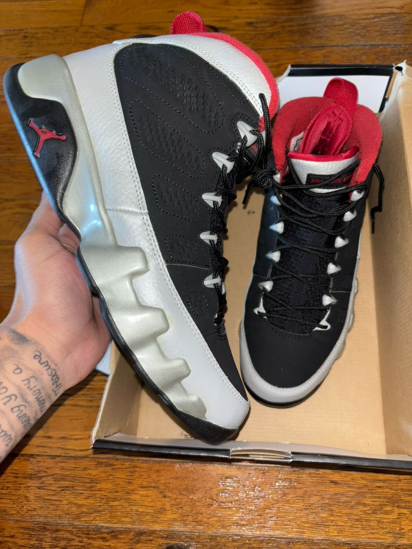 Air Jordan 9 ‘Johnny Kilroy’s’