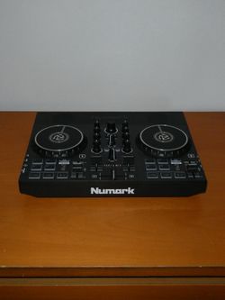 Numark Party Mix Live DJ
