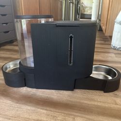 2-in-1 Gravity Pet Feeder & Waterer