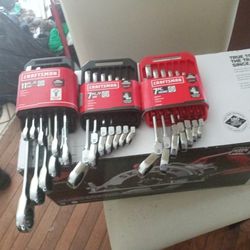 Assorted Ratcheting Wrenches 