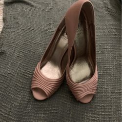Adrianna Papell Elegant Mauve Shoes