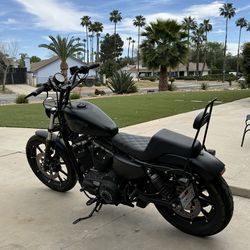 2017 HARLEY DAVIDSON IRON ONLY 7000 MILES