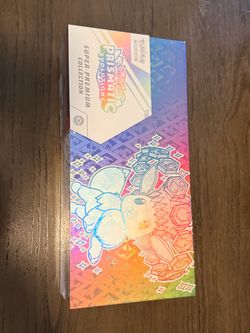 Pokémon Prismatic Evolutions Super-Premium Collection Box