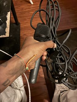 Seinheiser E835 Microphone 