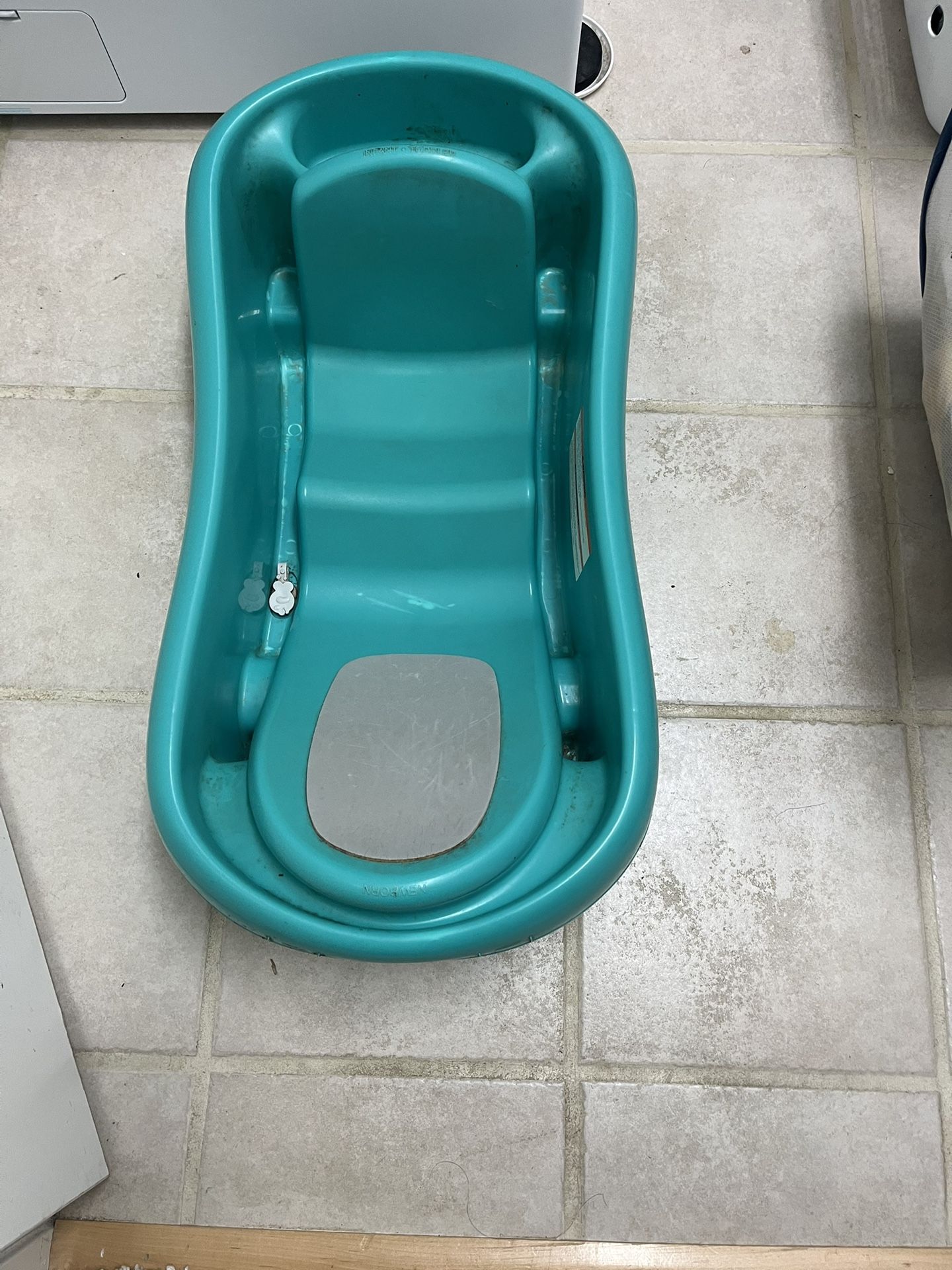 Baby Bath Tub