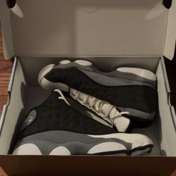 Size 10.5 - Jordan 13 retro 'Black flint' with box, used