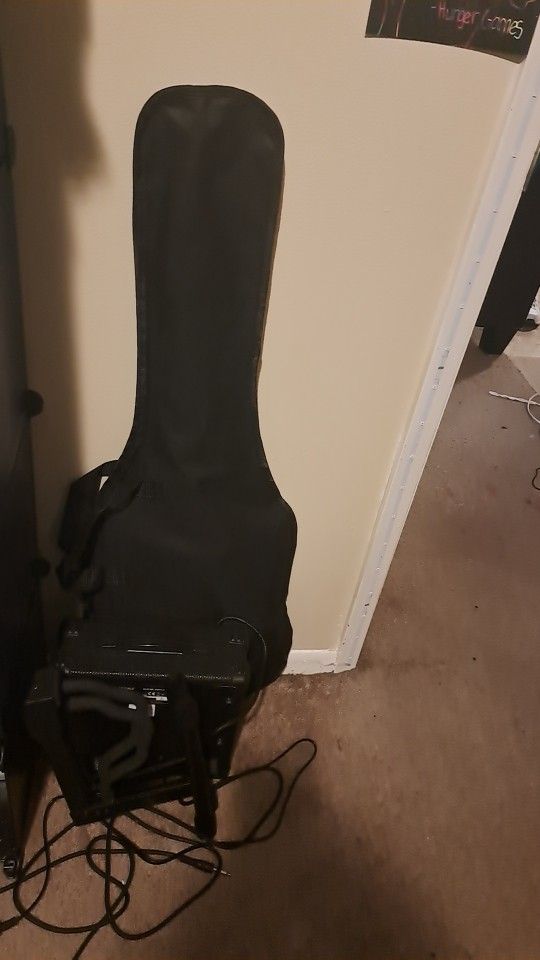 Selling Electric Guitar/Barely Used