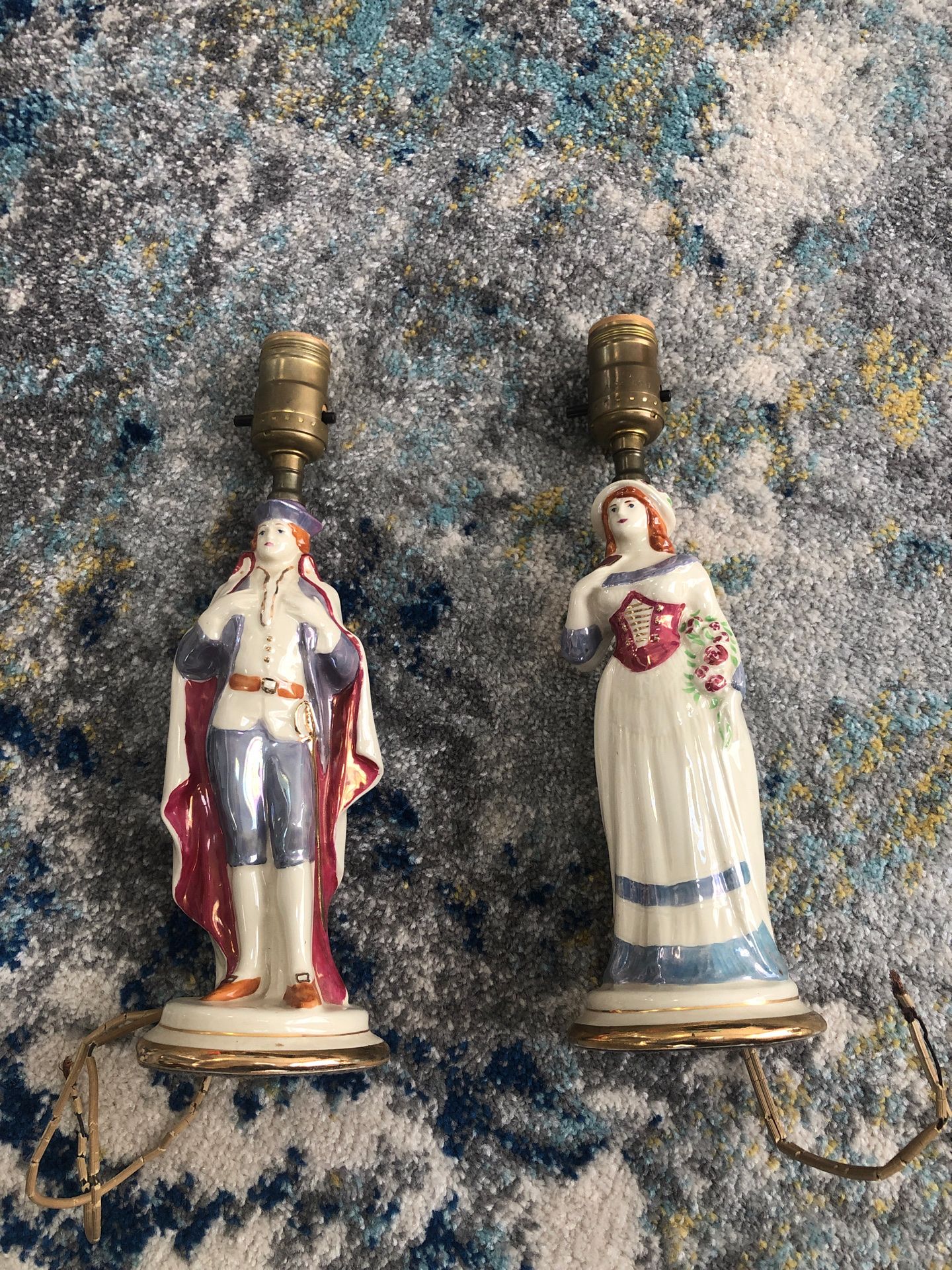 Lamp bases