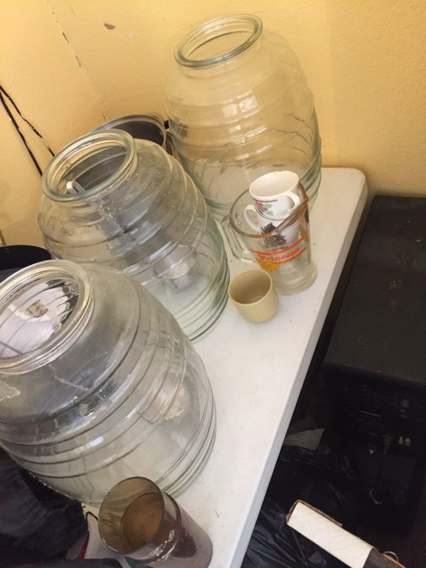 Vitroleros para aguas frescas for Sale in Riverside, CA - OfferUp