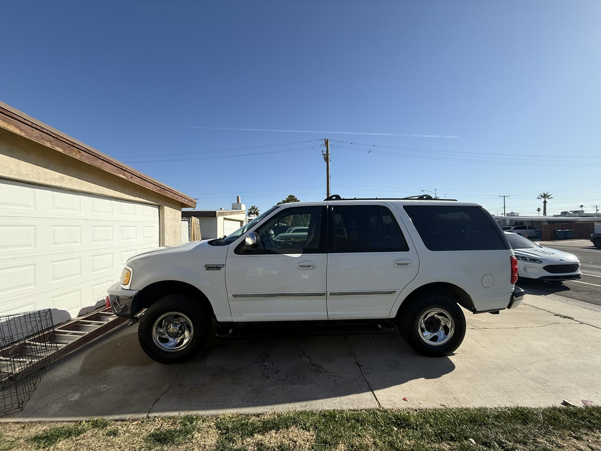 1998 Ford Expedition for Sale in Las Vegas, NV - OfferUp