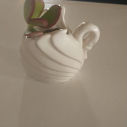 Small White Swan With Succulent 