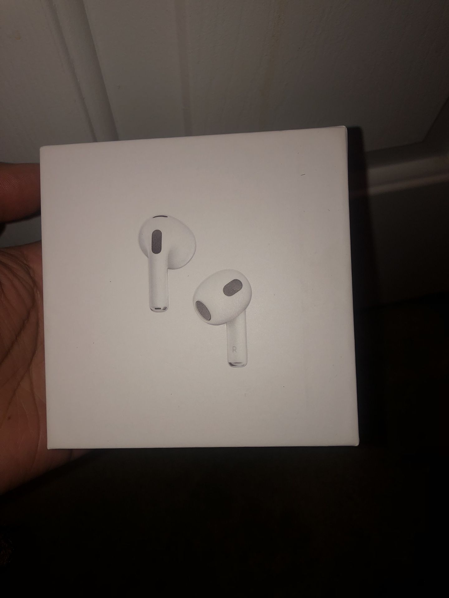 Apple AirPods