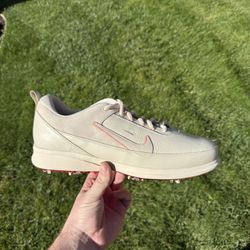 Nike Zoom Victory Tour 4 Size 13