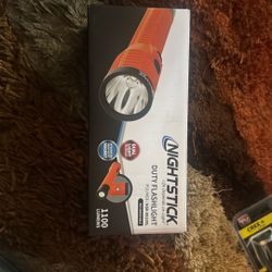 Nightstick Duty Flashlight