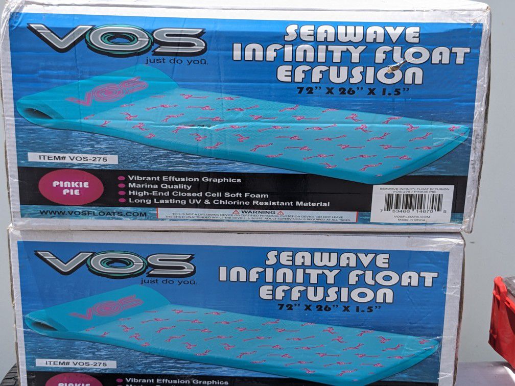 Flamingo VOS infinity Lounger Float Poops Beaches Lakes New In Box