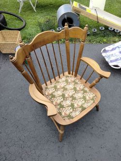 Vintage Chair $25