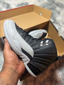Jordan 12 size 9