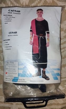 FIRM IN MERCED‼️Caesar Adult Halloween Costume