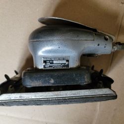 Hutchins Mfg Co Industrail Pneumaitc Speed Sander MK4