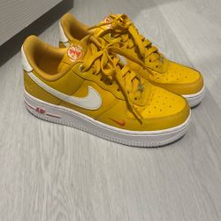 Nike Air Force. 1 Limit Version  Like New