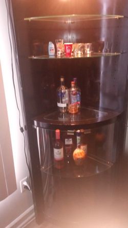 Curio Bar Cabinet w Glass Doors( Black)
