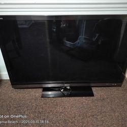 SHARP TV 49in With 