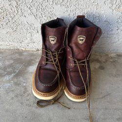 Red Wing Men’s Boots Size 9 Aluminum Toe 