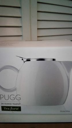 Pugg 24oz Teapot Orchid White