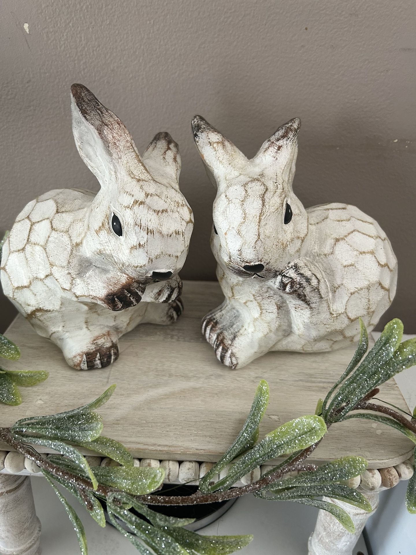 EASTER BUNNY DECOR 