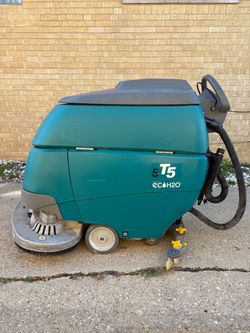 Tennant T5 Walk-Behind Auto Scrubber