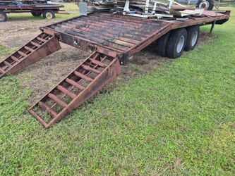 Equipment trailer 20 x 8 ft bed. 20k rated.