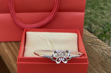 *BEAUTIFUL RETIRED JAMES AVERY BUTTERFLY  BRACELET SZ SMALL*