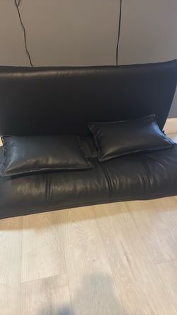 Foldable couch