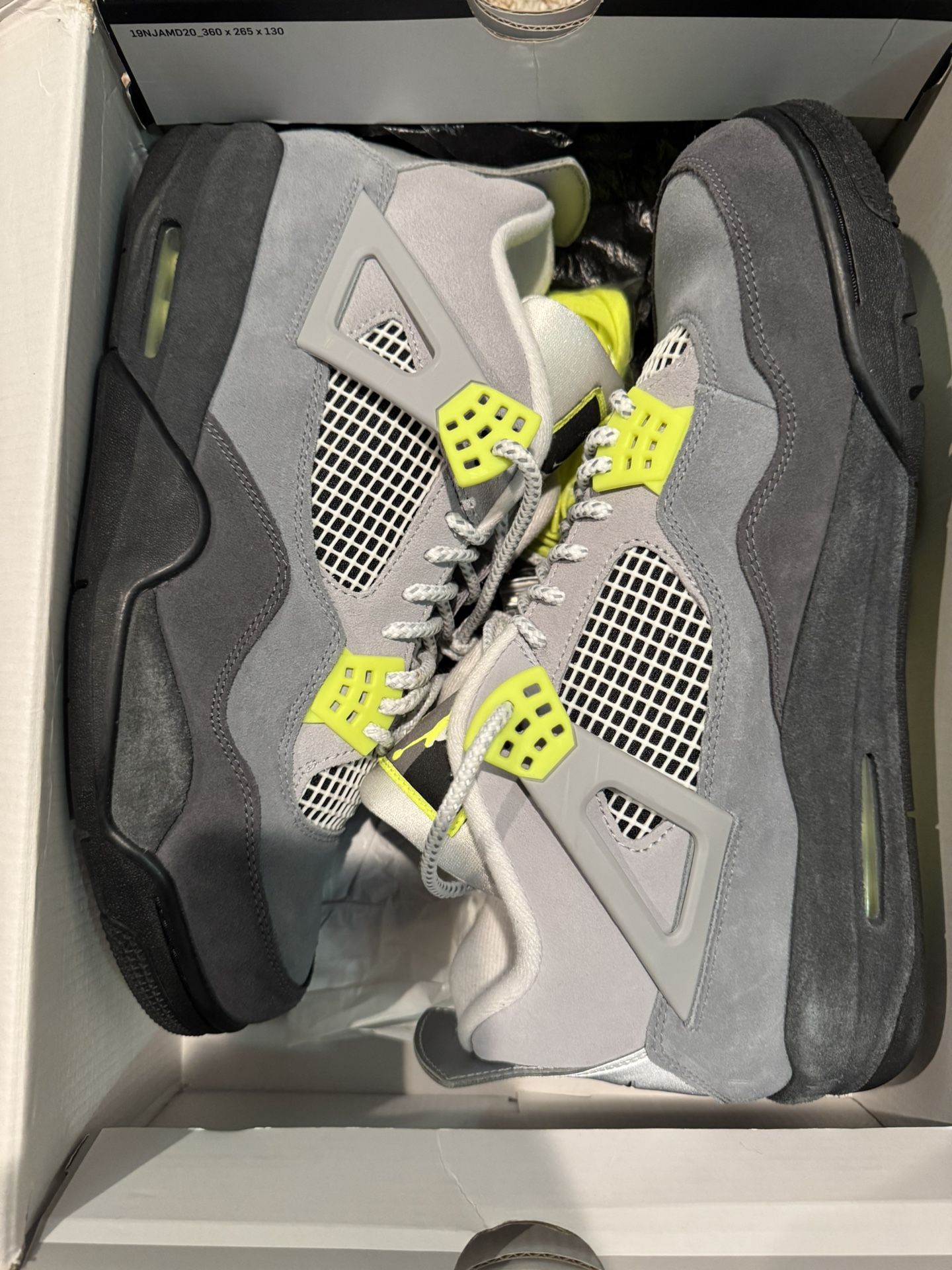 Air Jordan 4 Retro “SE 95 Neon” Size 13 Men’s OG ALL