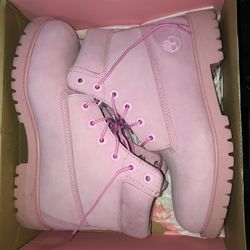 New Pink Timberland Boots - Women Size 7