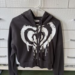 Grey cropped zip-up hoodie