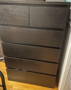 Black 6-Drawer Dresser