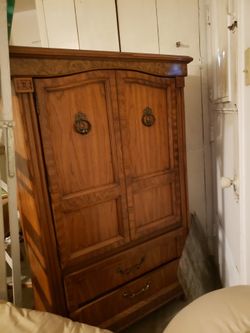 Cabinet for clothes