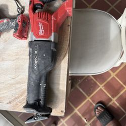 Milwaukee Power Tools