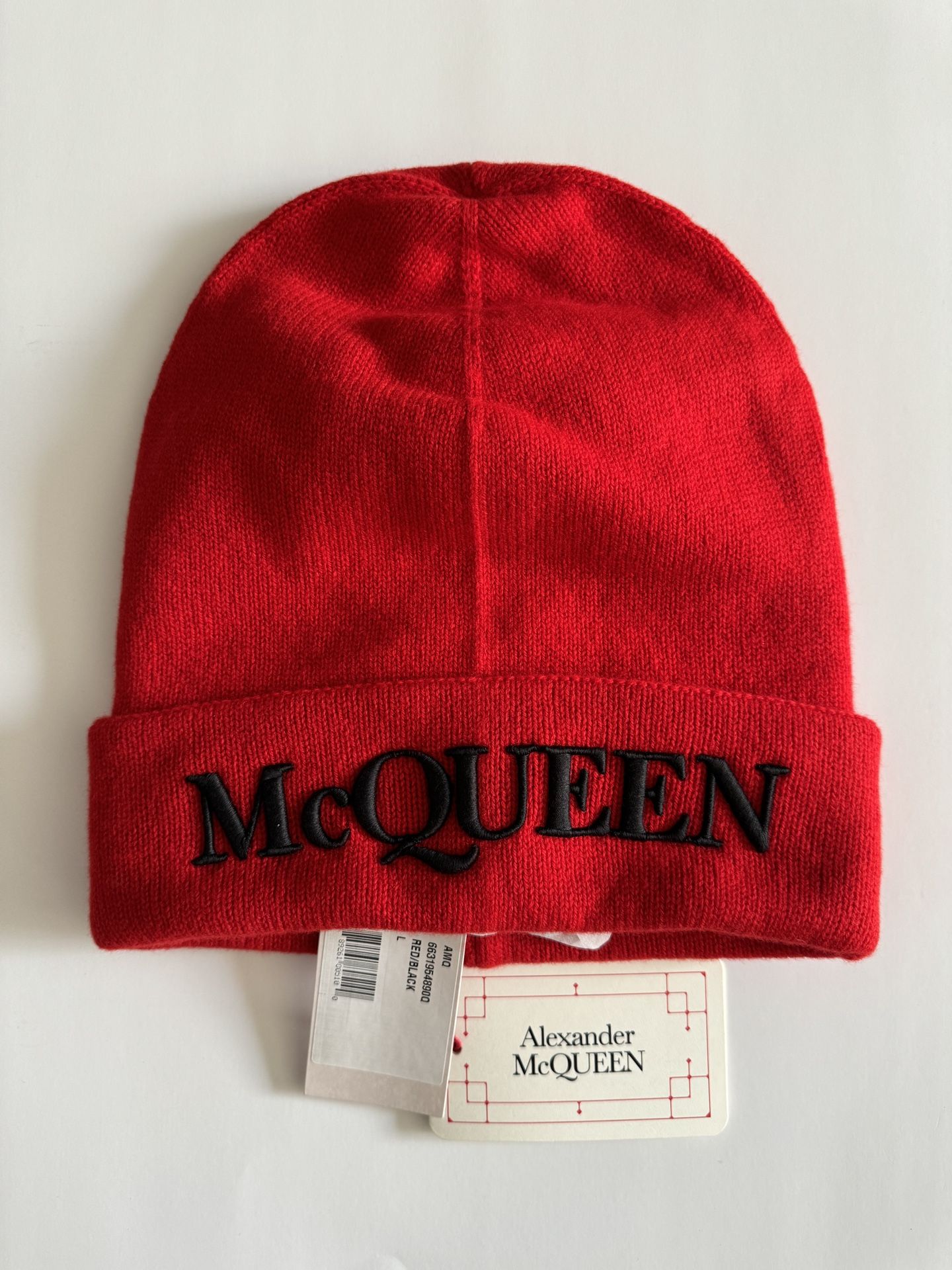 McQueen Beanie Size L Red