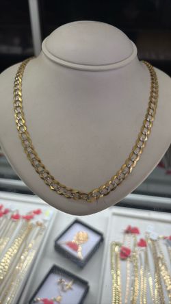 14kt 35.6 Grms 2 Tone We Do Offer Layaway Ask For Ashley Thank You 
