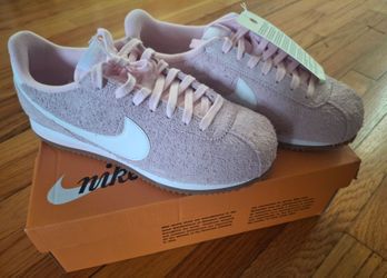 Nike Cortez Women's Size 9