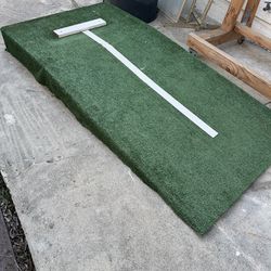 Pitching mound