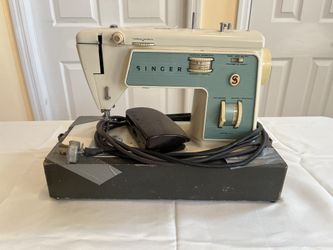 Singer Sewing Machine