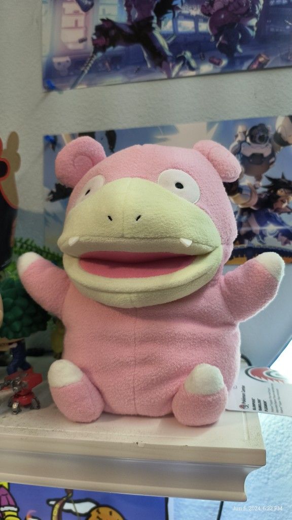 Pokemon Center Slowpoke Puppet Plush