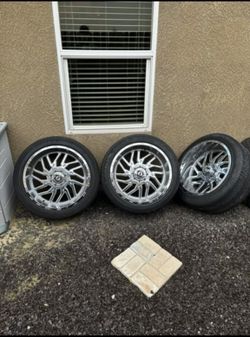 Chrome tis off-road 22x12’s