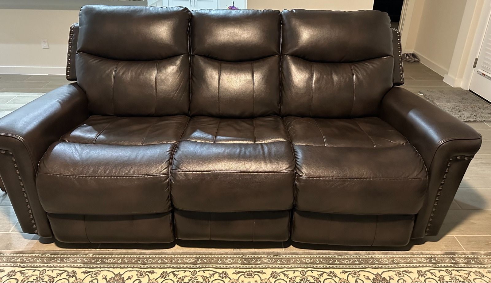 Power Reclining Sofa Set For Sale