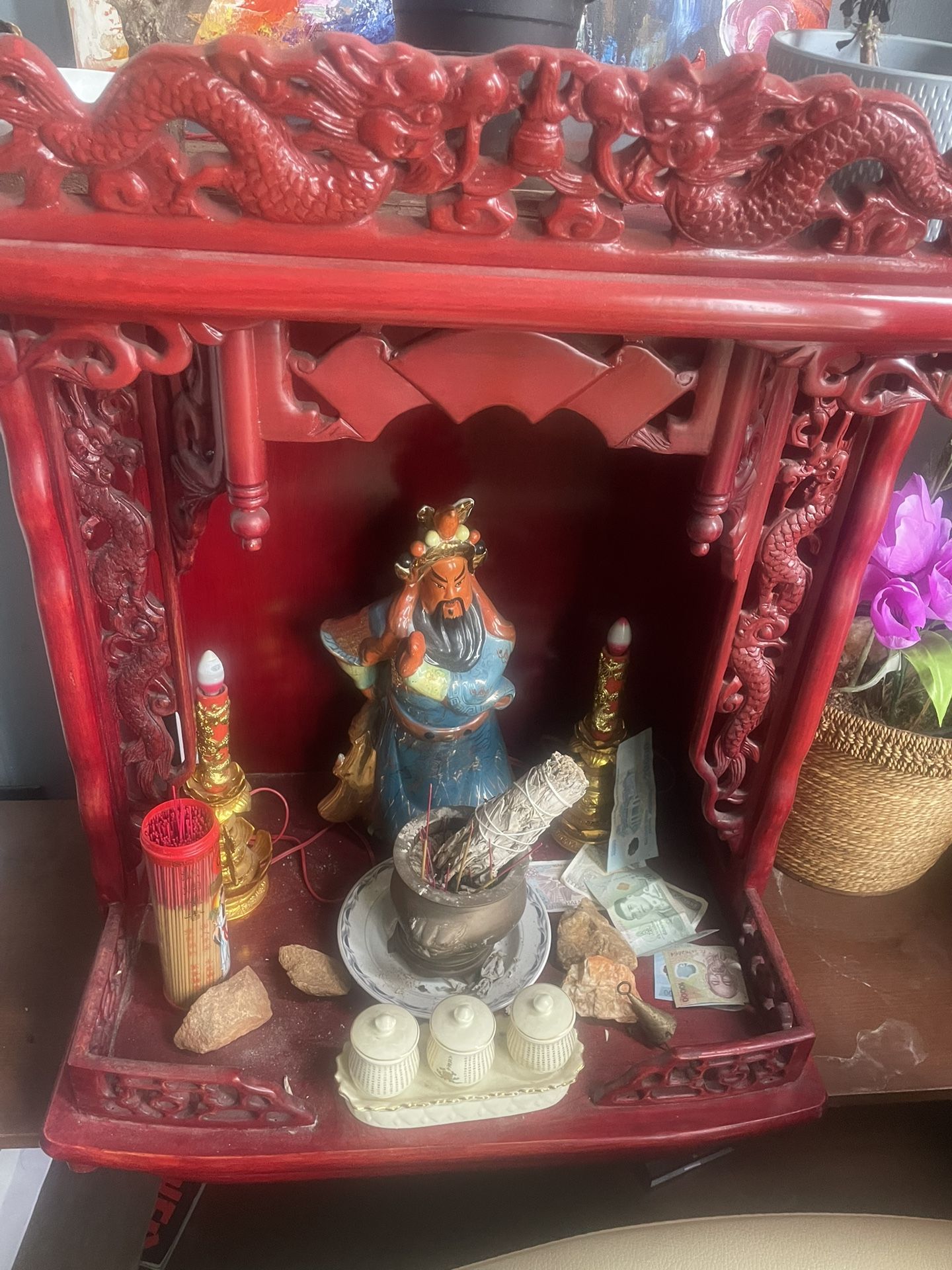 Electric Candle Wood Shrine W God of Wealth