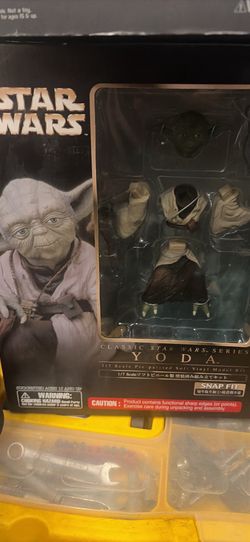 Star Wars Collectibles Bundle: Kotobukiya Yoda, Titanium Series X-Wing, Spider Droid