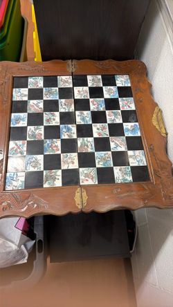 Chinese Theme antique Chess Set